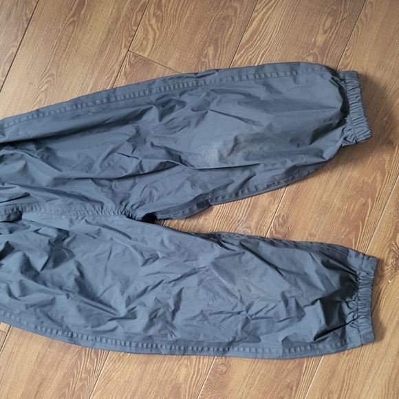 Waterproof 2T pants - Picture 2 of 4